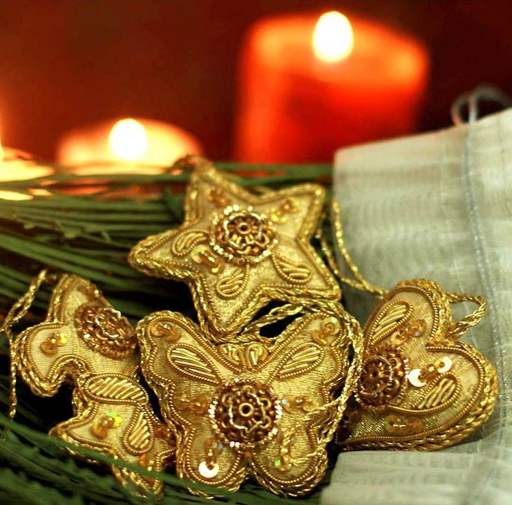 Golden Feast Hand Designed Christmas Ornaments Set of 4, India